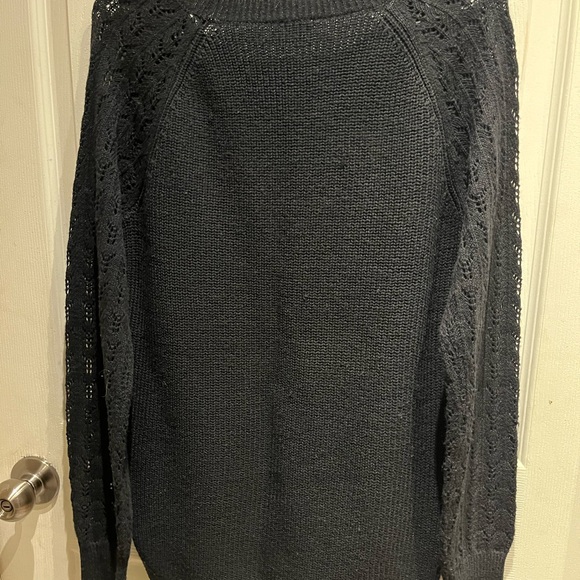 Black Sweater - Picture 2 of 3